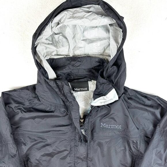 Marmot Jet Black Rain Jacket Foldable Hood Women’s Petite S - Picture 2 of 11